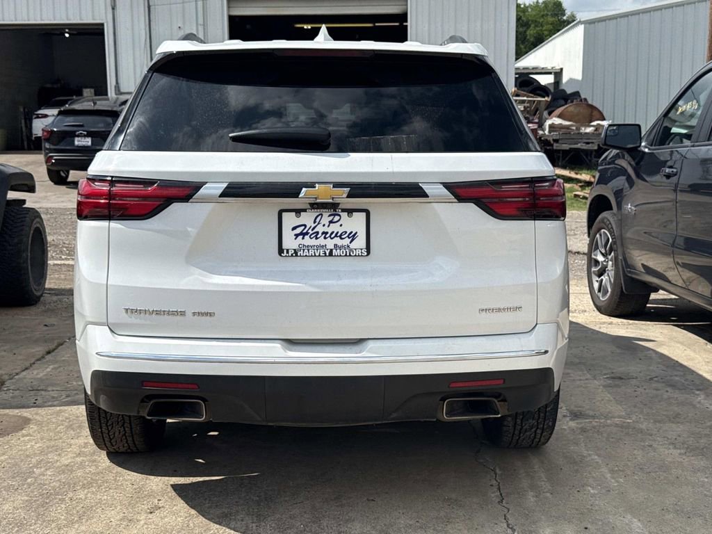 Used 2023 Chevrolet Traverse Premier AWD/4WD image 6
