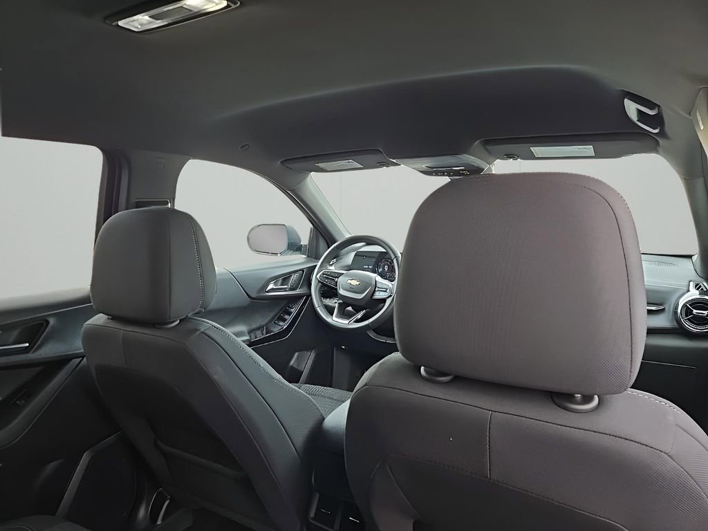Used 2025 Chevrolet Equinox LT AWD/4WD image 18