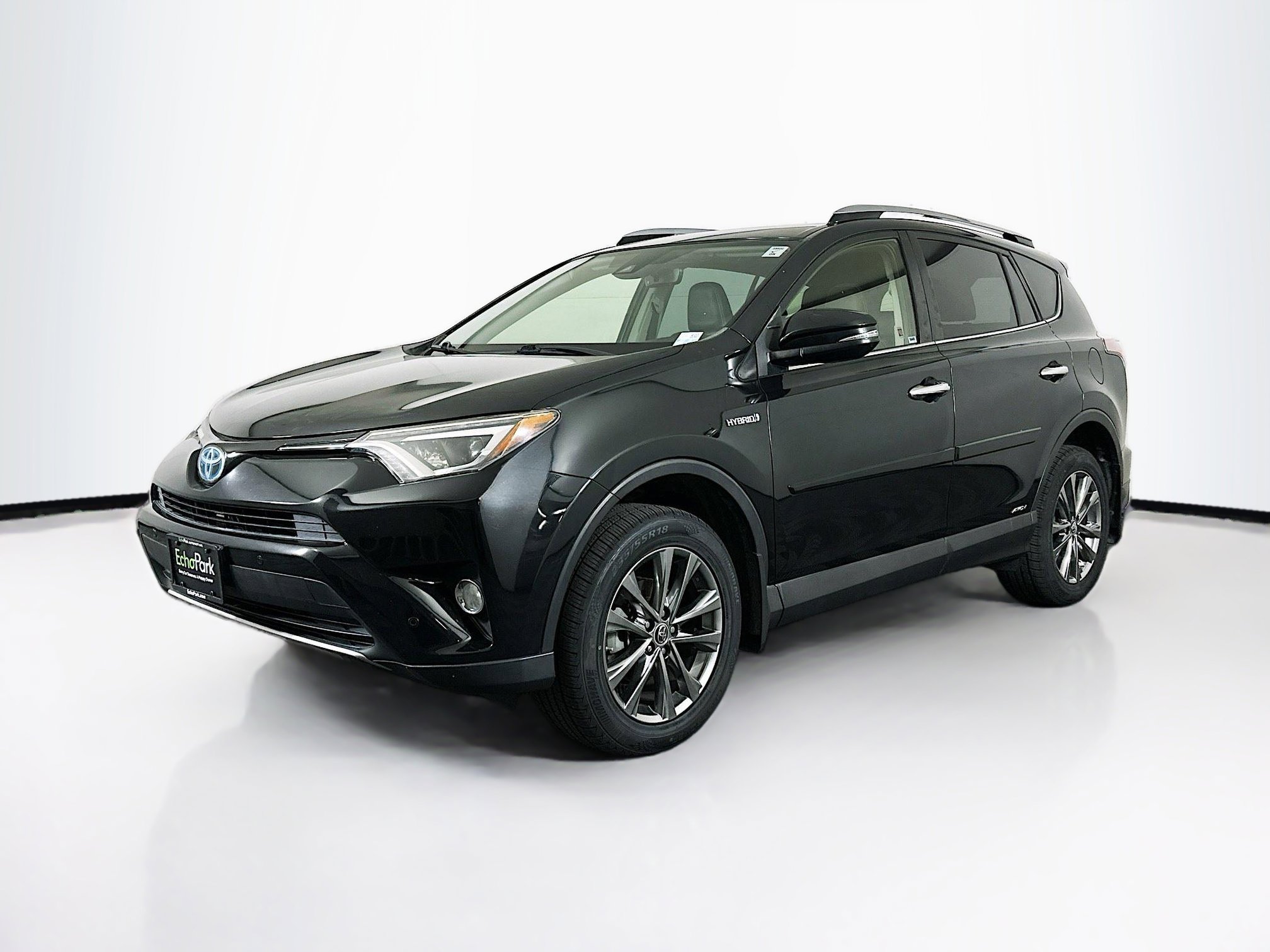 Used 2018 Toyota RAV4 Limited image 3