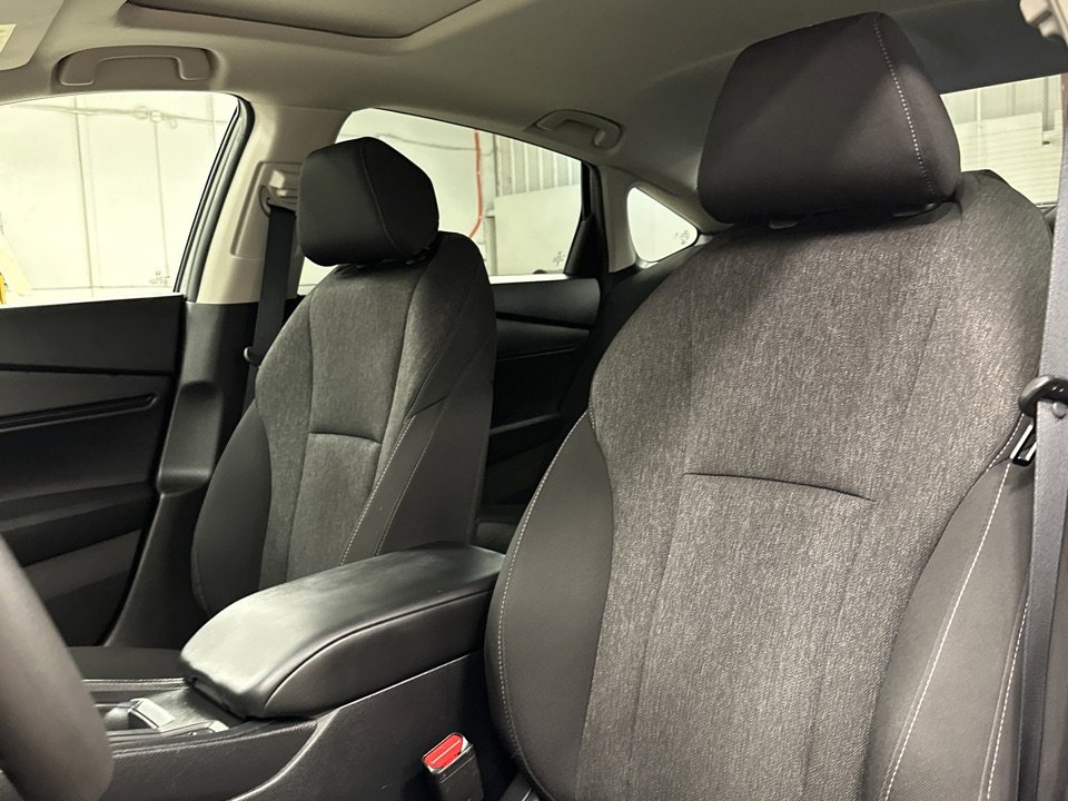 Used 2025 Honda Accord SE image 5