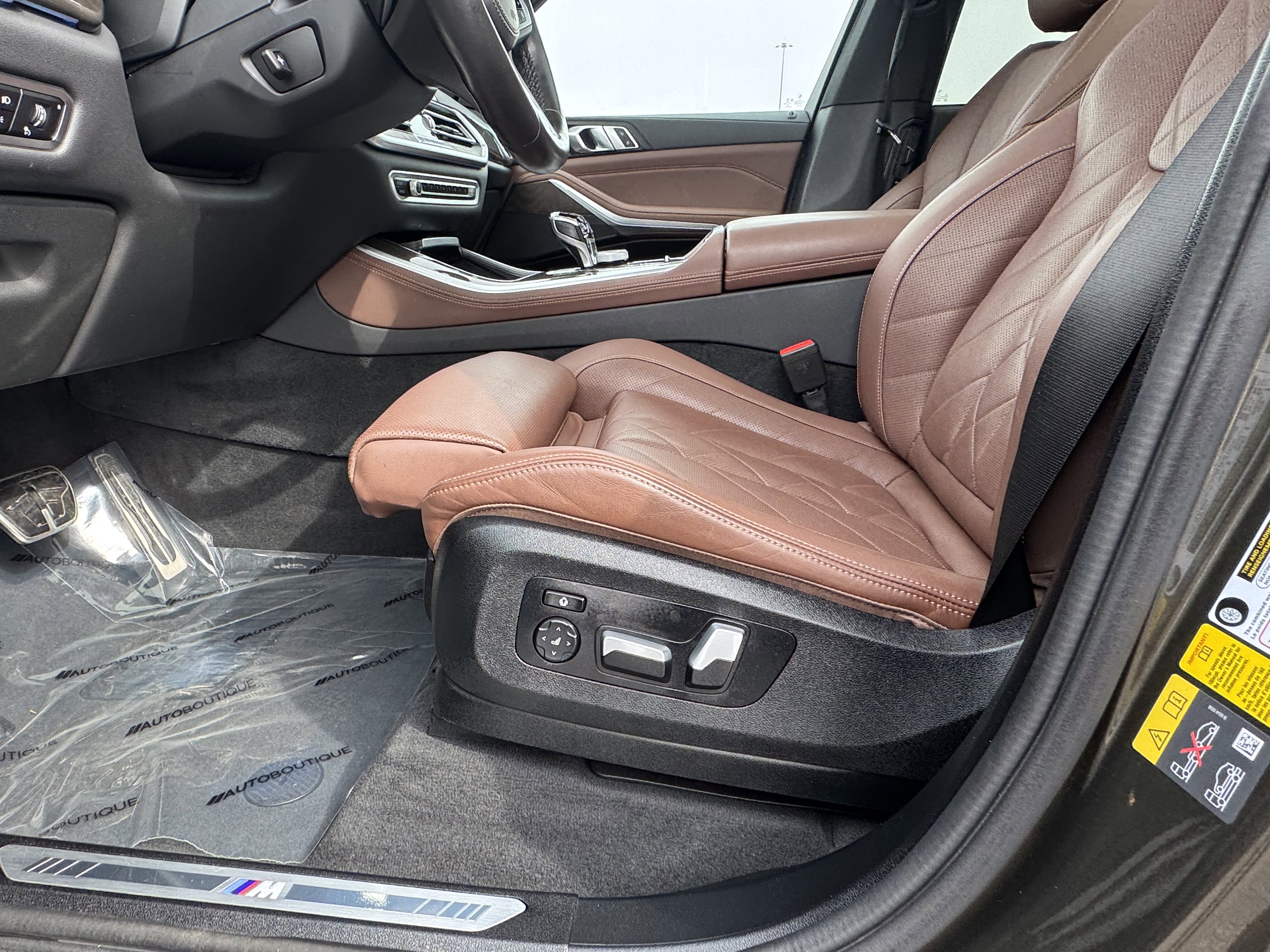 Used 2023 BMW X5 xDrive45e w/ Executive Package image 14