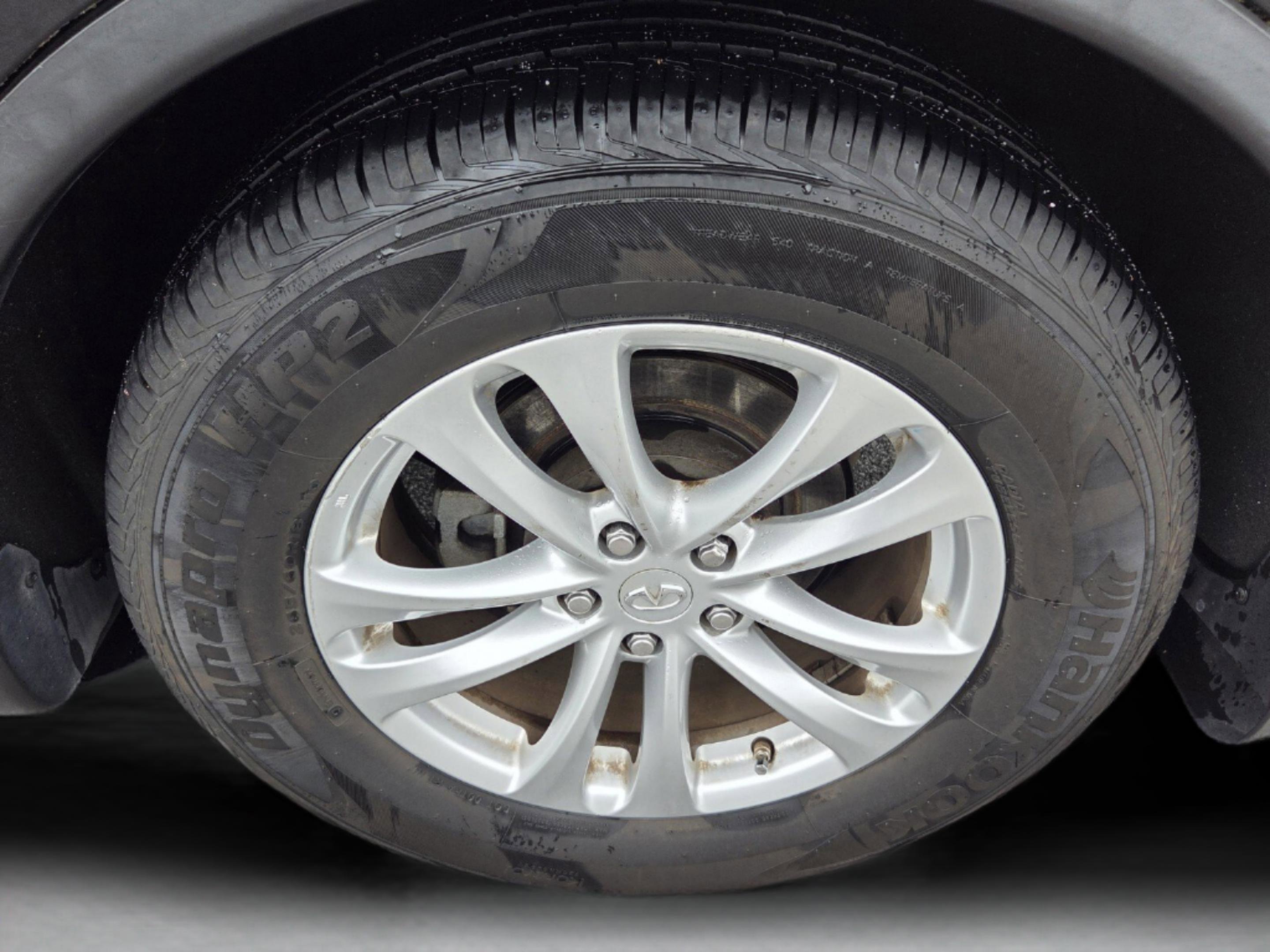 Used 2010 INFINITI FX35 2WD w/ Navigation Pkg image 25