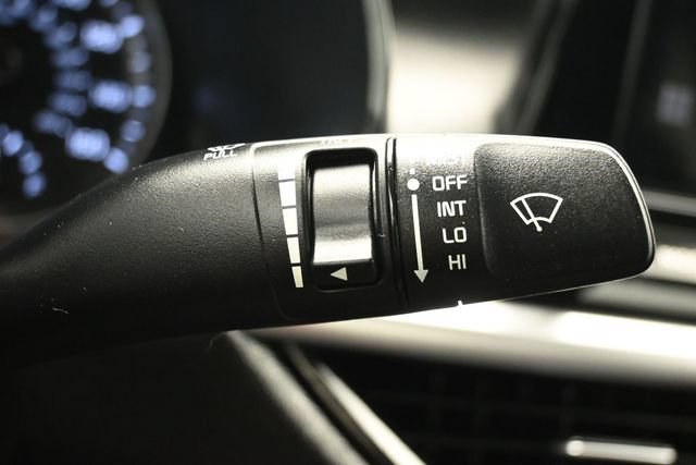 Used 2024 Kia Forte LXS w/ LXS Technology Package FWD image 24