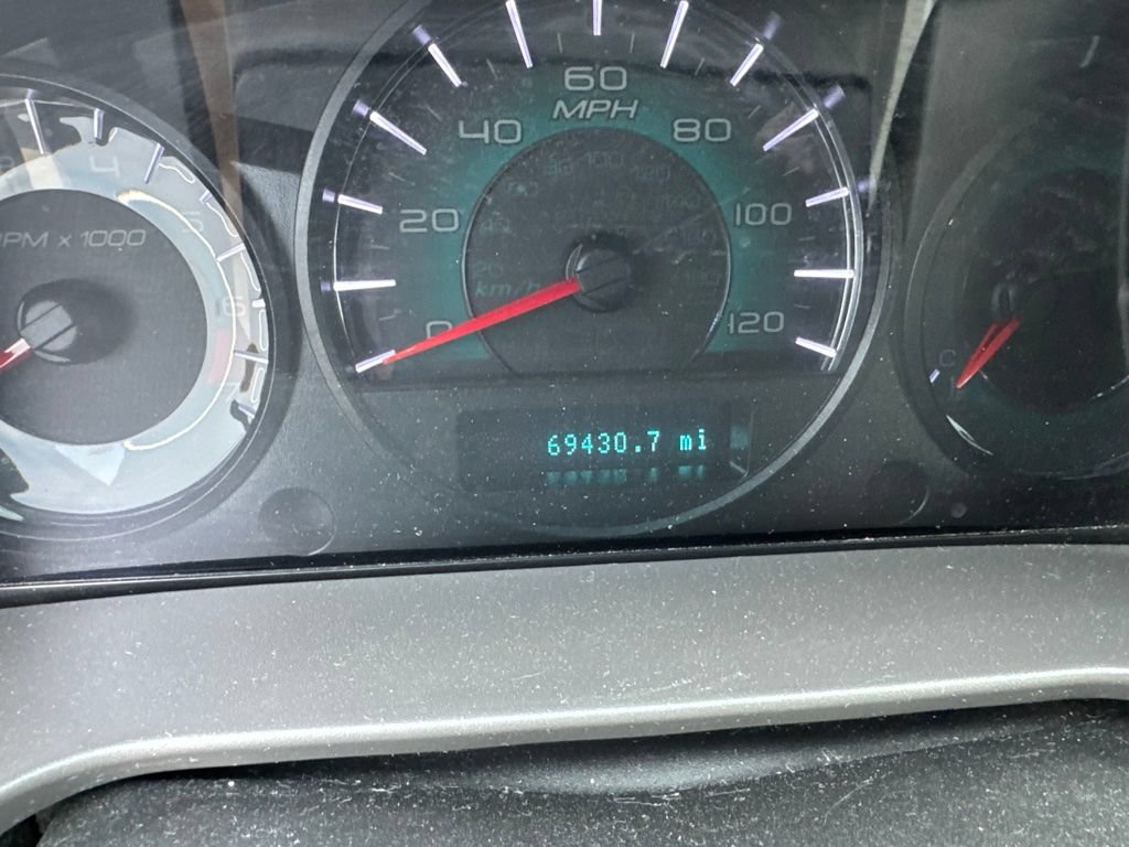 Used 2012 Ford Fusion SE FWD image 12