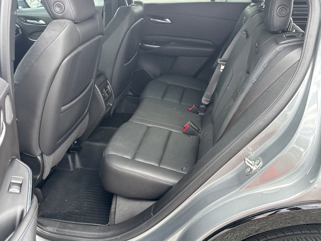 Used 2024 Cadillac XT4 Sport FWD image 21