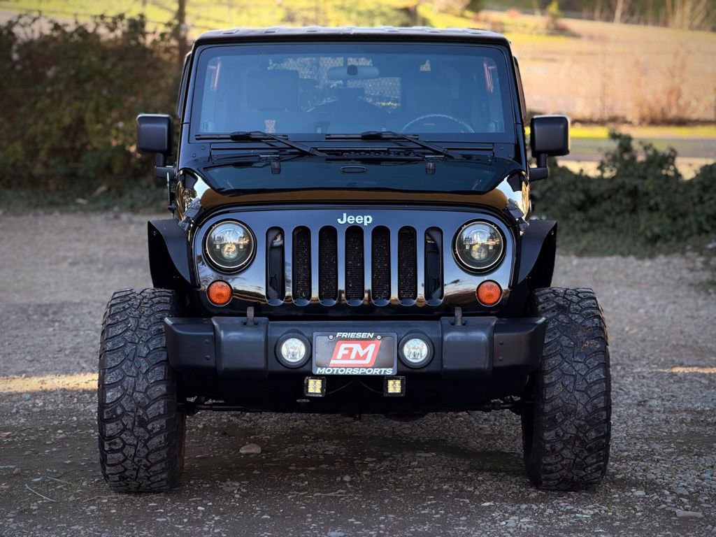 Used 2010 Jeep Wrangler Unlimited Islander image 3