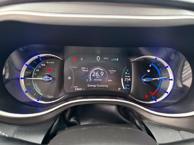 Used 2024 Chrysler Pacifica Limited FWD image 20