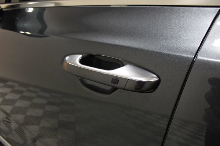 Used 2020 Kia Telluride SX image 18