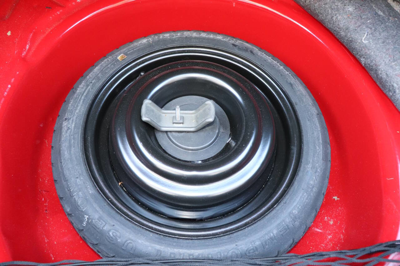 Used 1993 Oldsmobile Cutlass Supreme Convertible image 69