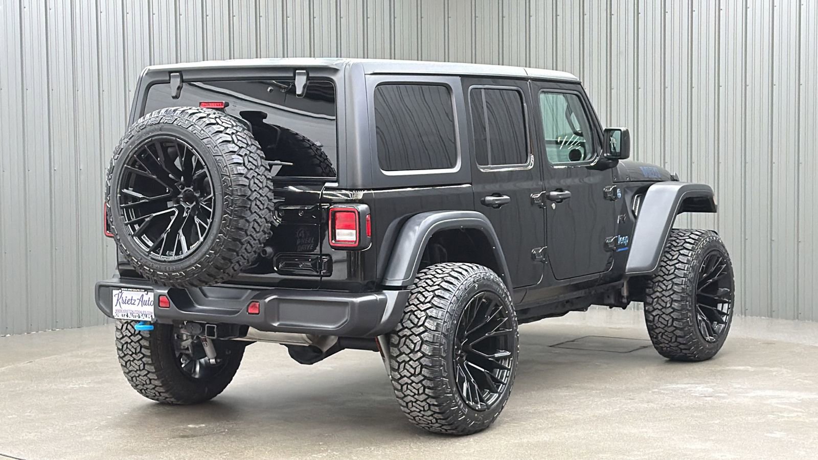 Used 2024 Jeep Wrangler Unlimited image 5