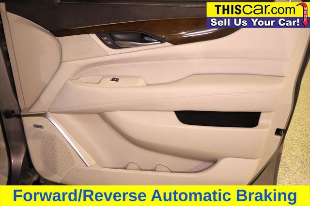 Used 2018 Cadillac Escalade Premium Luxury image 40