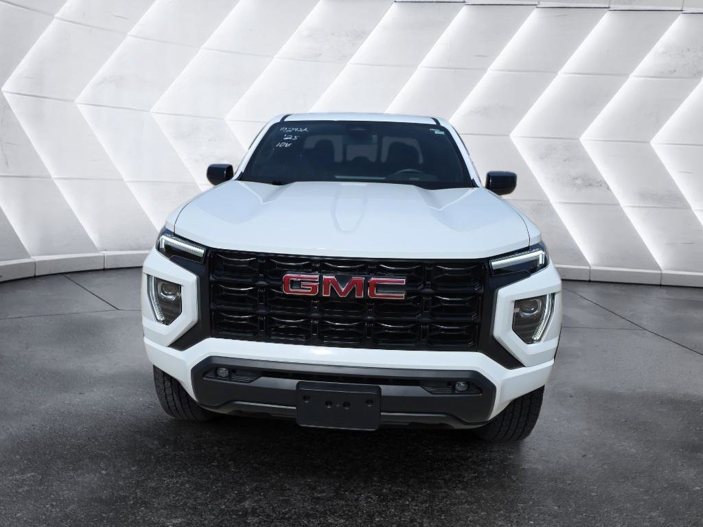 Used 2025 GMC Canyon Elevation w/ Convenience Package image 2