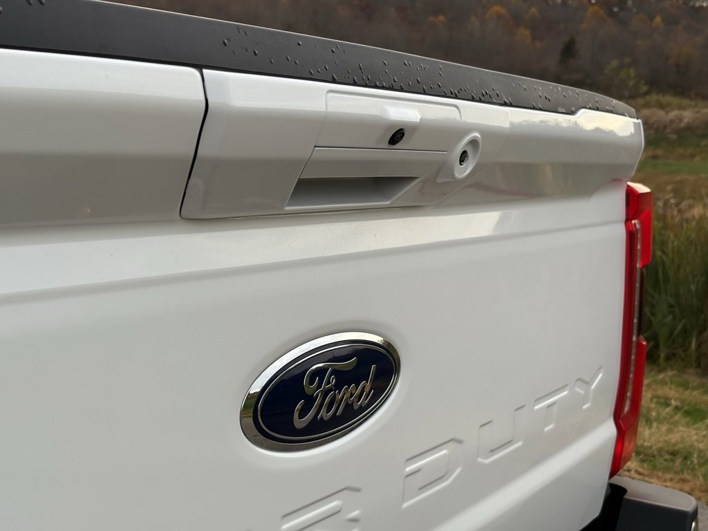 New 2026 Ford F250 Lariat w/ Lariat Premium Package image 14