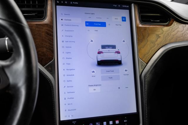 Used 2020 Tesla Model X Long Range AWD/4WD image 35