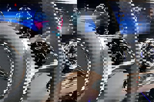 Certified 2025 Mercedes-Benz GLA 250 4MATIC image 15