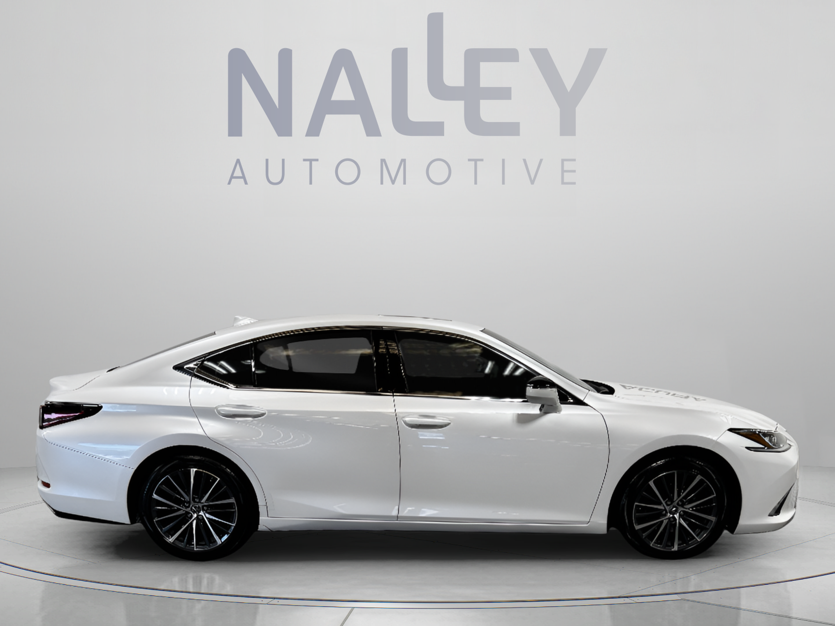 Used 2022 Lexus ES 350 w/ Premium Package FWD image 6