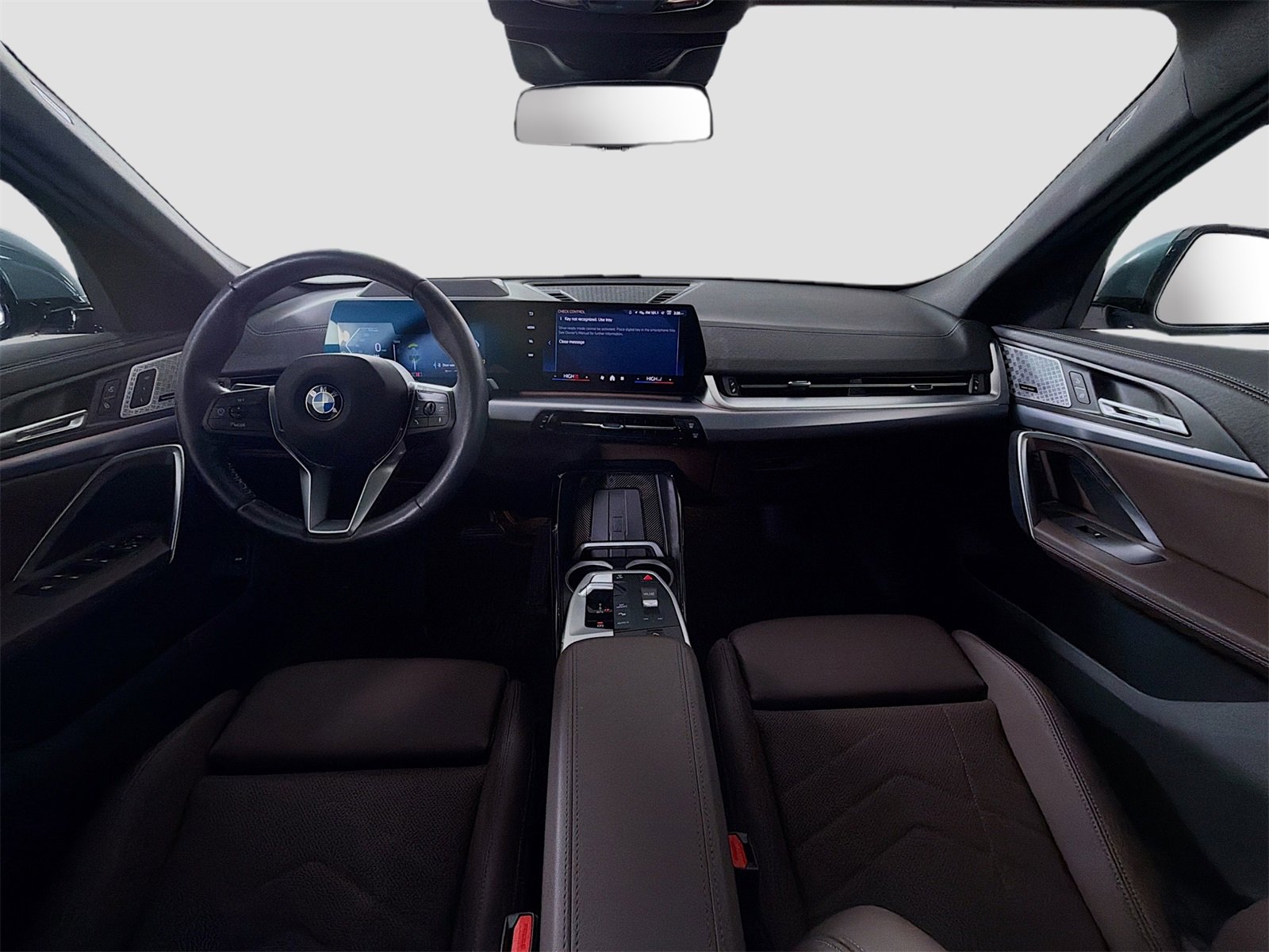 Used 2024 BMW X2 xDrive28i w/ Premium Package image 9