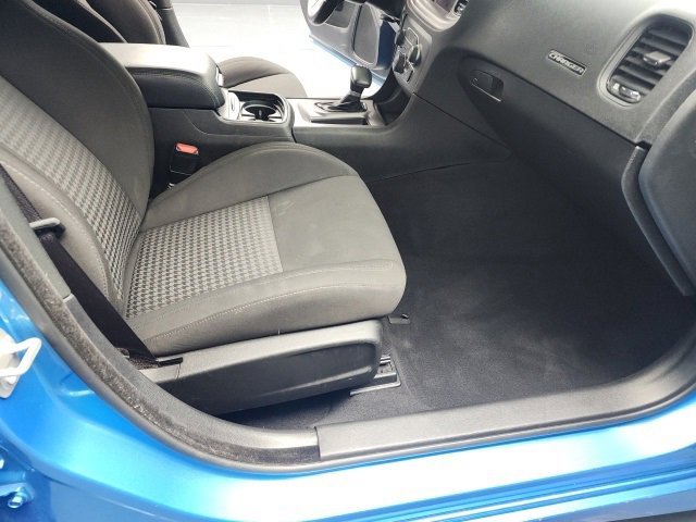 Used 2023 Dodge Charger R/T w/ Blacktop Package image 29