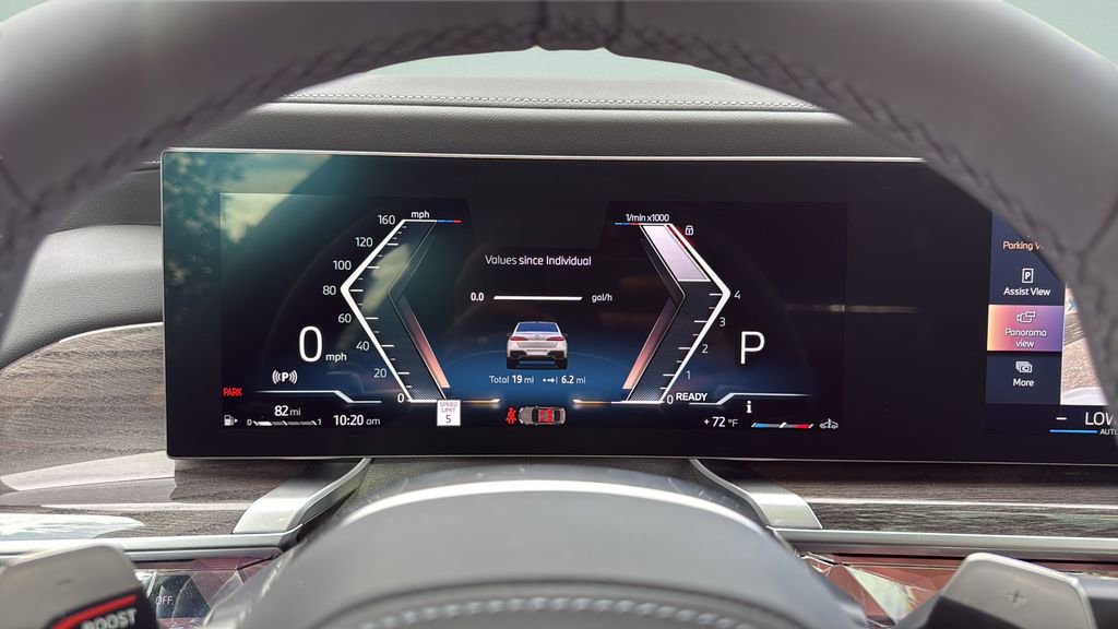 New 2026 BMW 760i xDrive w/ Executive Package image 11