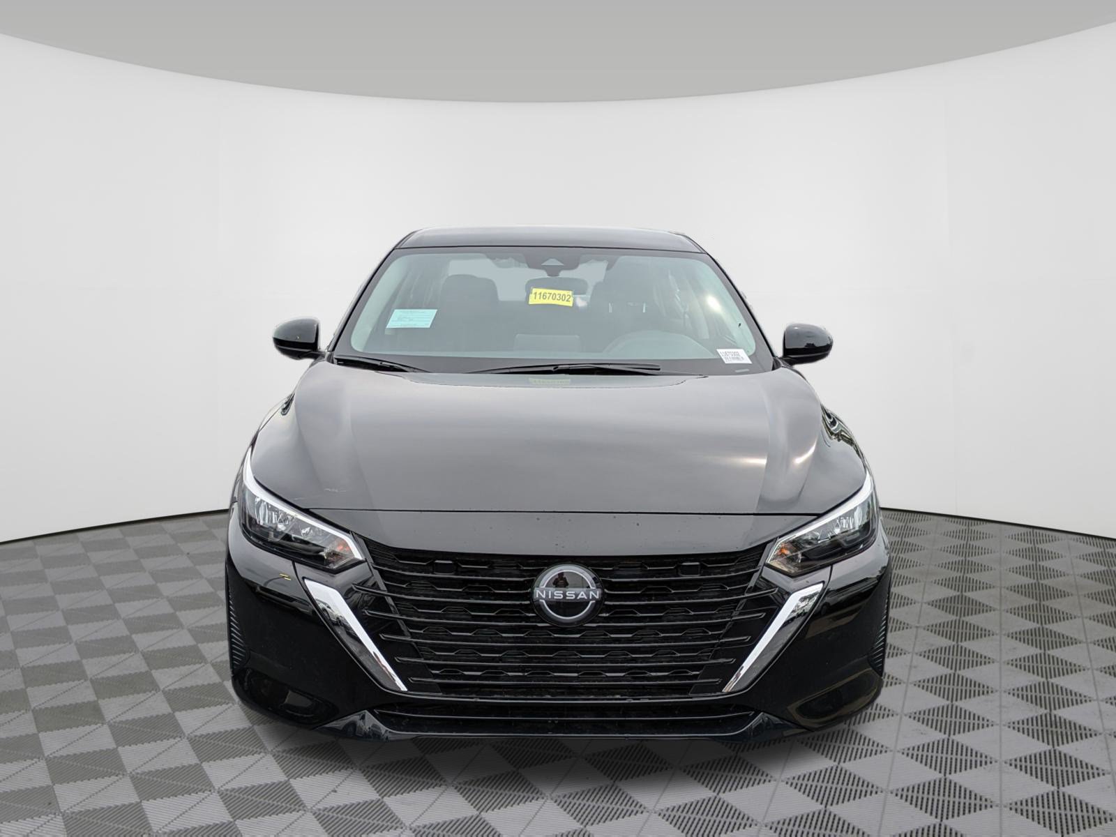 New 2025 Nissan Sentra SV FWD image 3