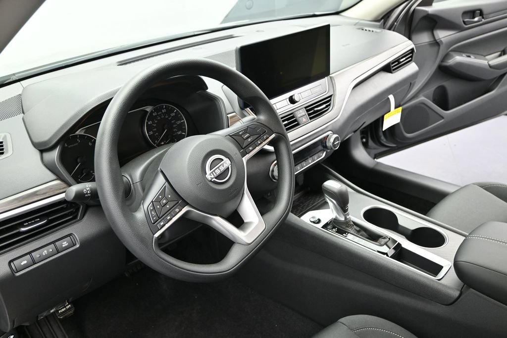 New 2026 Nissan Altima 2.5 SV w/ SV Special Edition Package FWD image 10