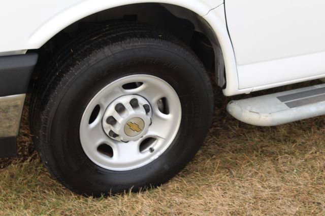Used 2022 Chevrolet Express 2500 w/ Driver Convenience Package image 22