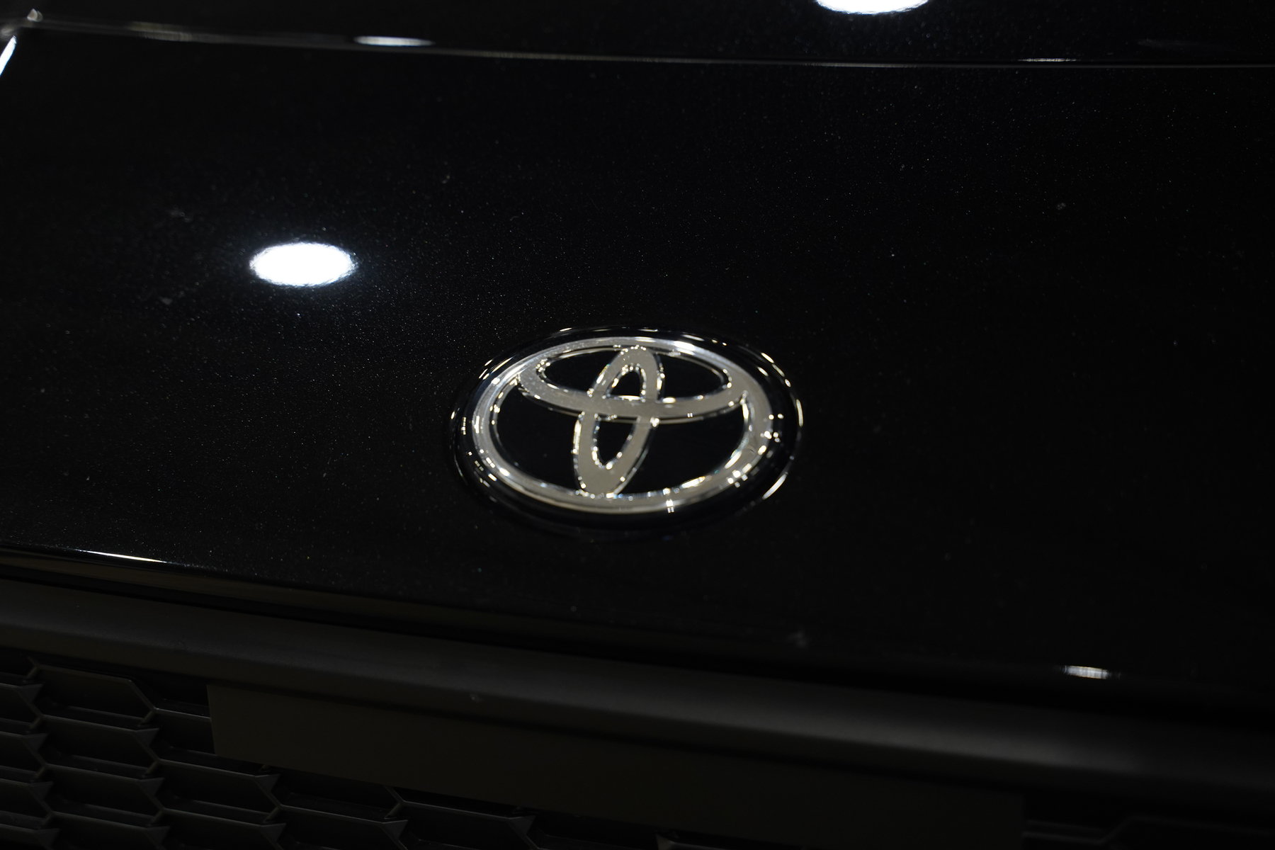 Used 2026 Toyota GR86 RWD image 19