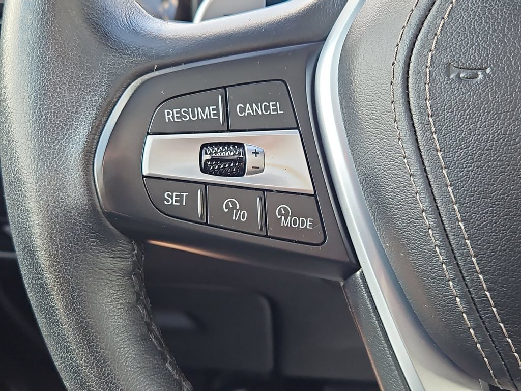 Used 2025 BMW X5 xDrive50e AWD/4WD image 30
