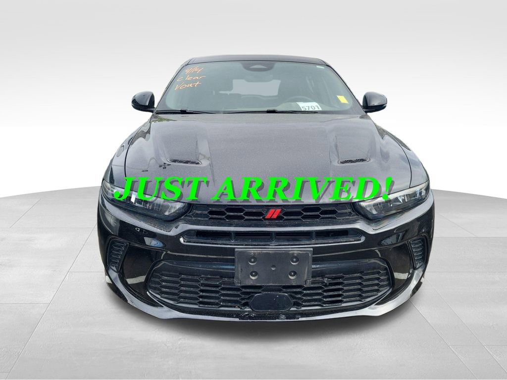 Used 2023 Dodge Hornet GT w/ GT Blacktop Package image 2