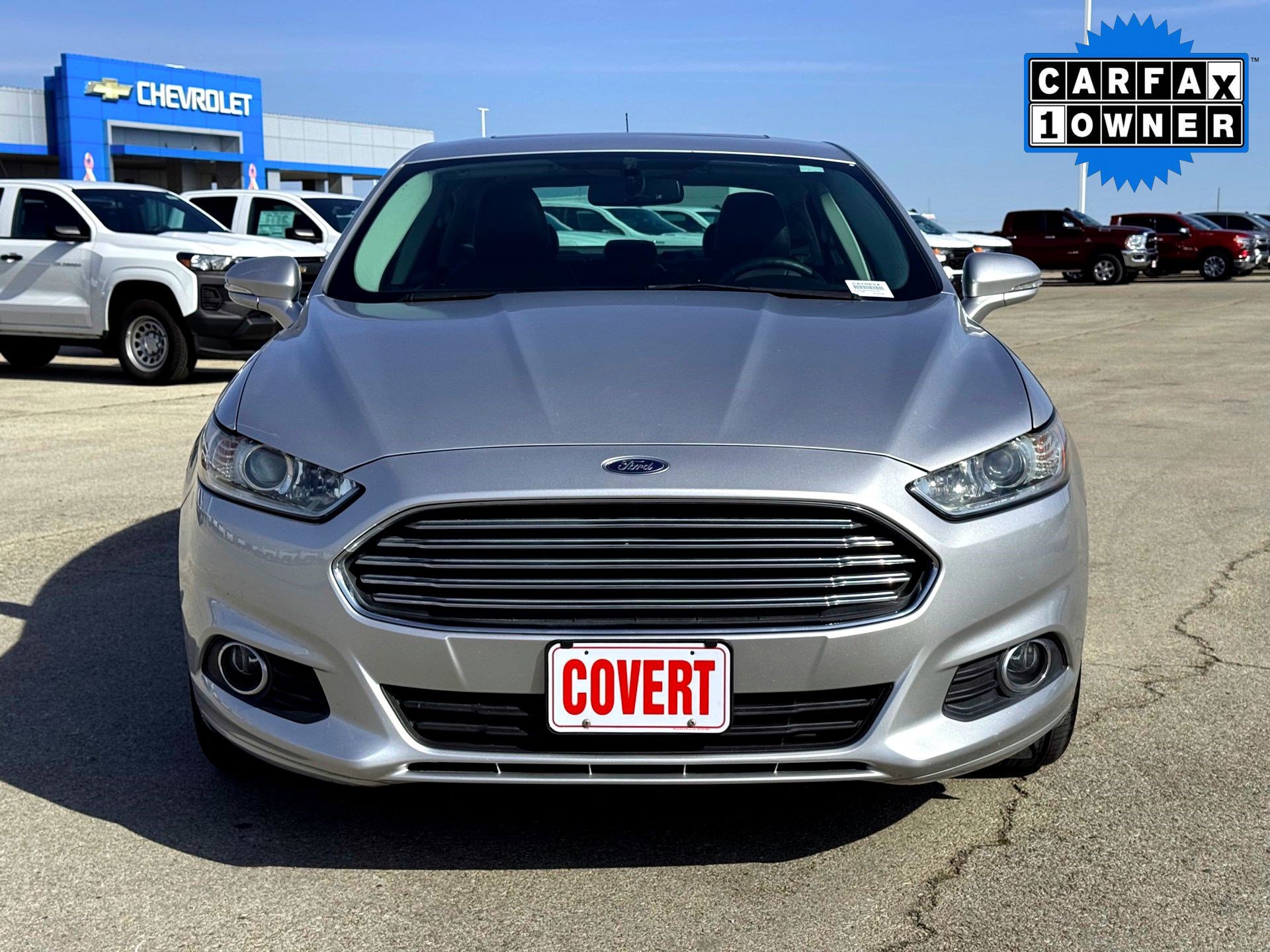 Used 2016 Ford Fusion SE w/ Equipment Group 202A image 3