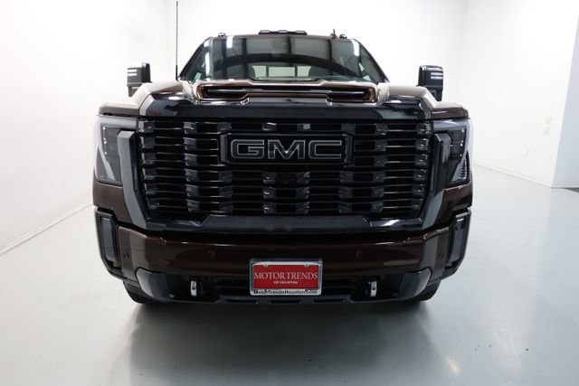 Used 2024 GMC Sierra 3500 Denali Ultimate AWD/4WD image 70