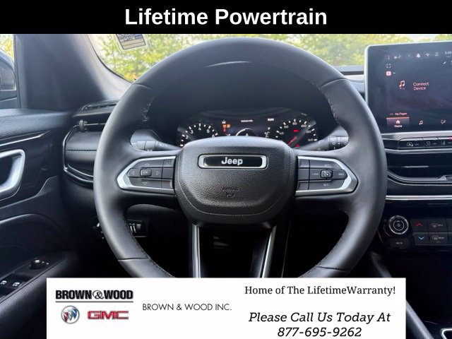 Used 2026 Jeep Compass Latitude AWD/4WD image 20