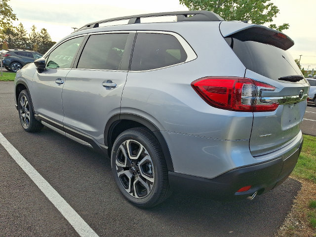 New 2027 Subaru Ascent Limited AWD/4WD image 3