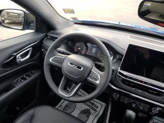 New 2026 Jeep Compass Limited AWD/4WD image 17