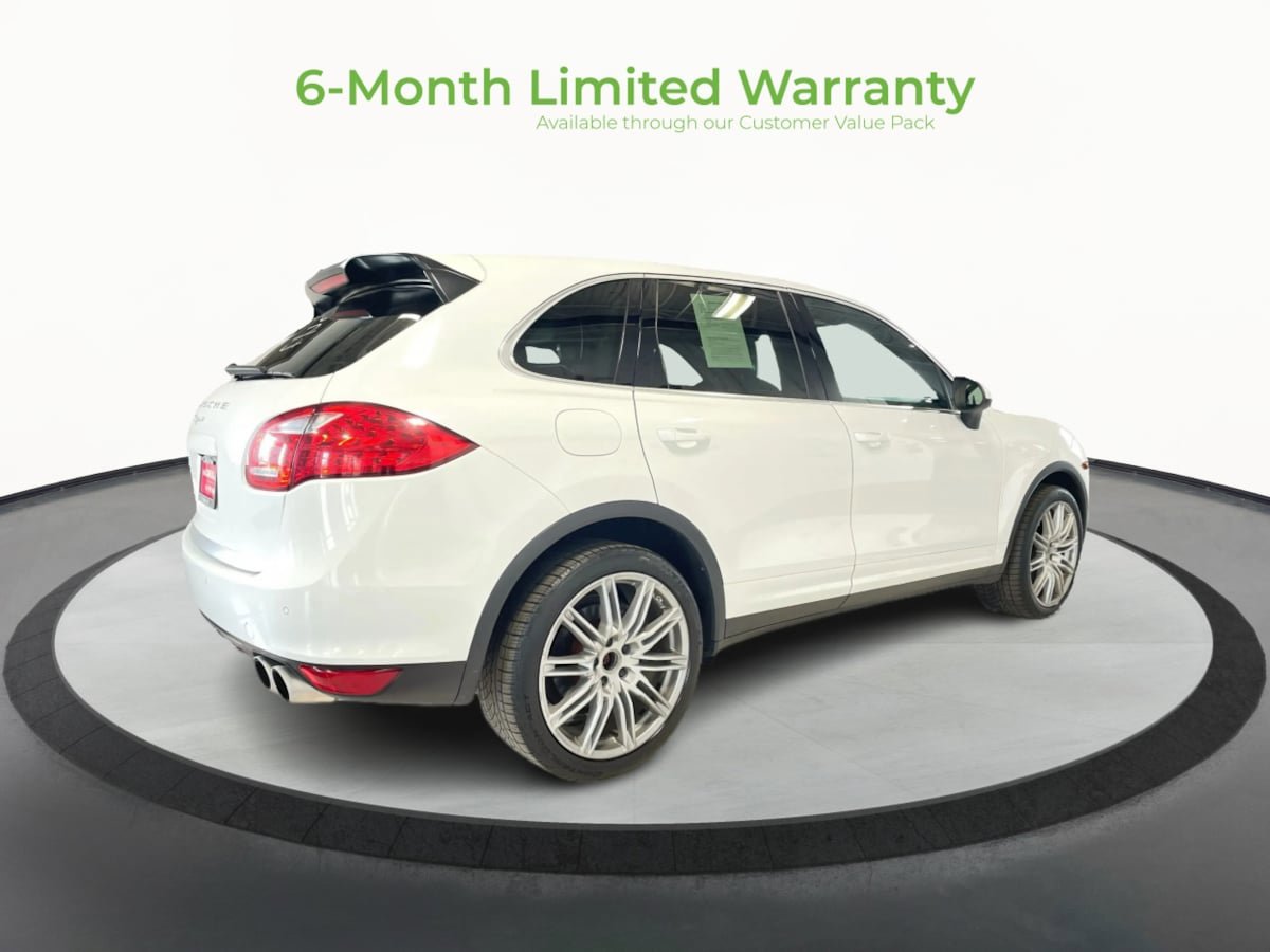 Used 2014 Porsche Cayenne AWD/4WD image 7
