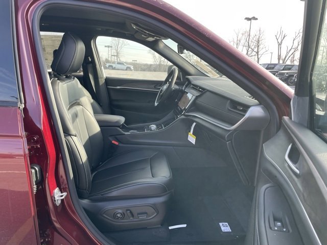 New 2026 Jeep Grand Cherokee Limited w/ Limited Altitude Package image 27