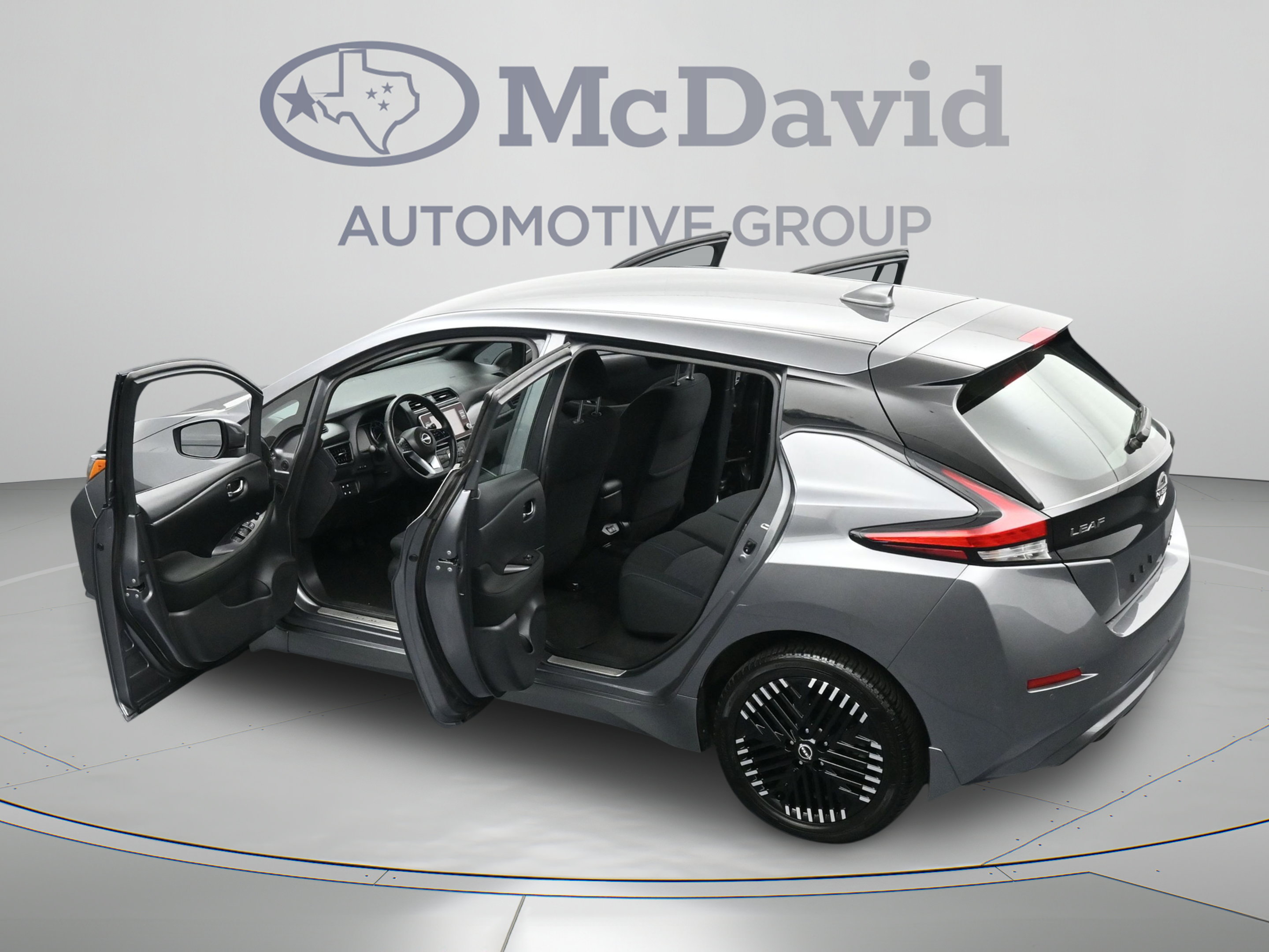 Used 2025 Nissan Leaf SV Plus FWD image 44