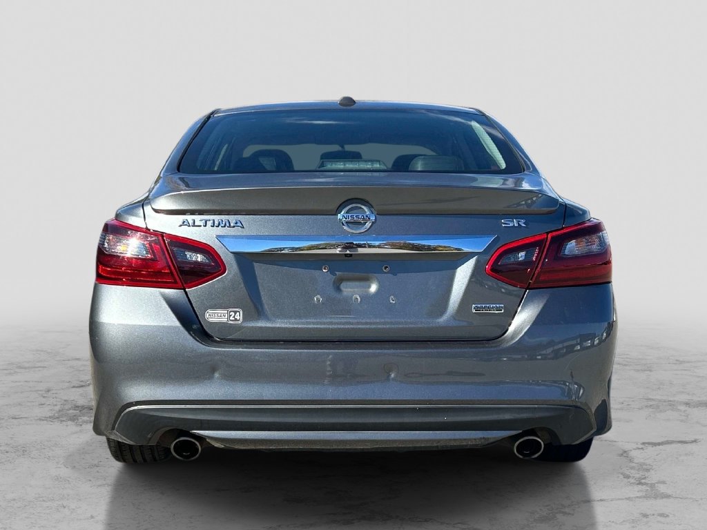 Used 2018 Nissan Altima 2.5 SR w/ SR Special Edition FWD image 4