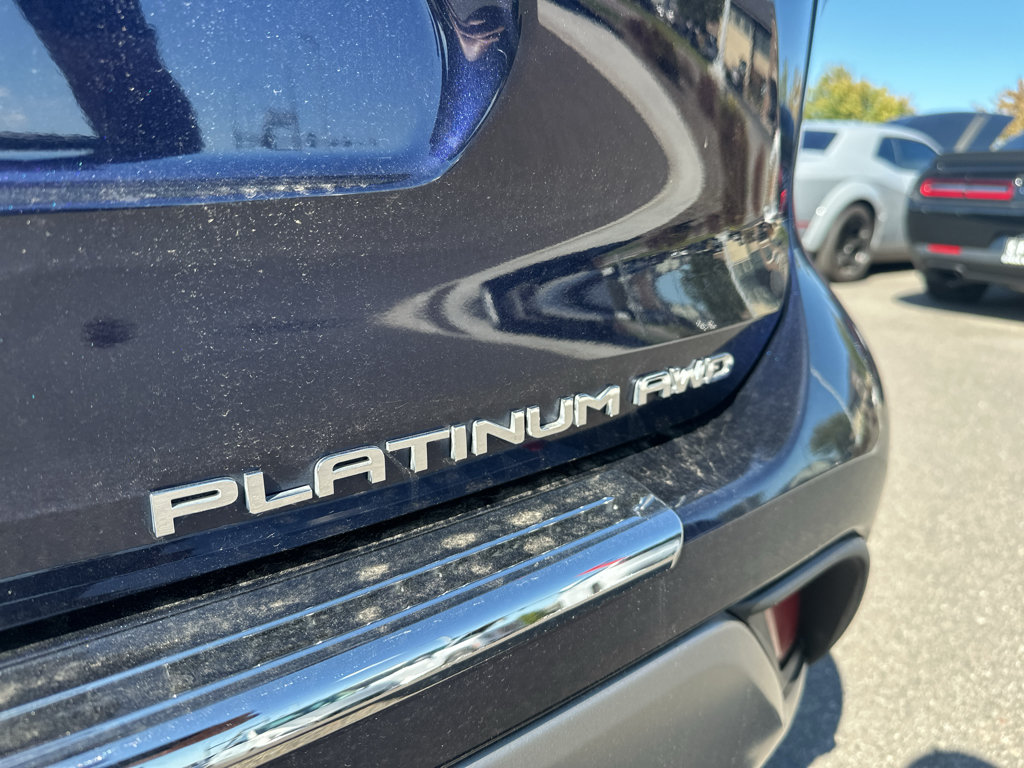 Used 2022 Toyota Highlander Platinum AWD/4WD image 10