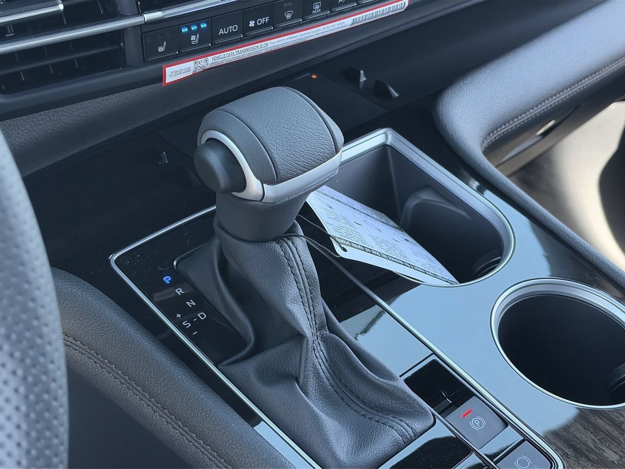 New 2026 Toyota Sienna Limited FWD image 12