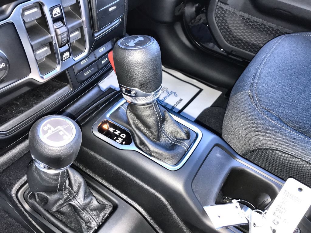 New 2026 Jeep Wrangler Unlimited Sport AWD/4WD image 19