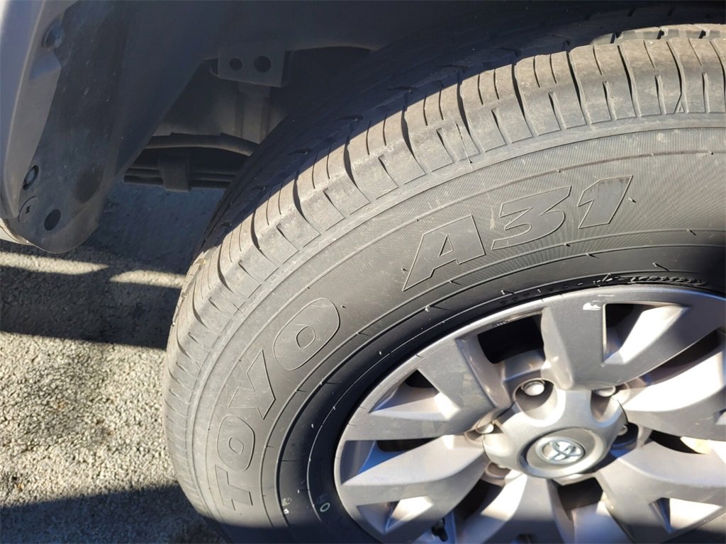 Used 2019 Toyota Tacoma SR5 image 10