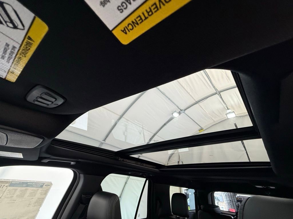 New 2025 Ford Expedition Max Platinum w/ Stealth Performance Package image 44