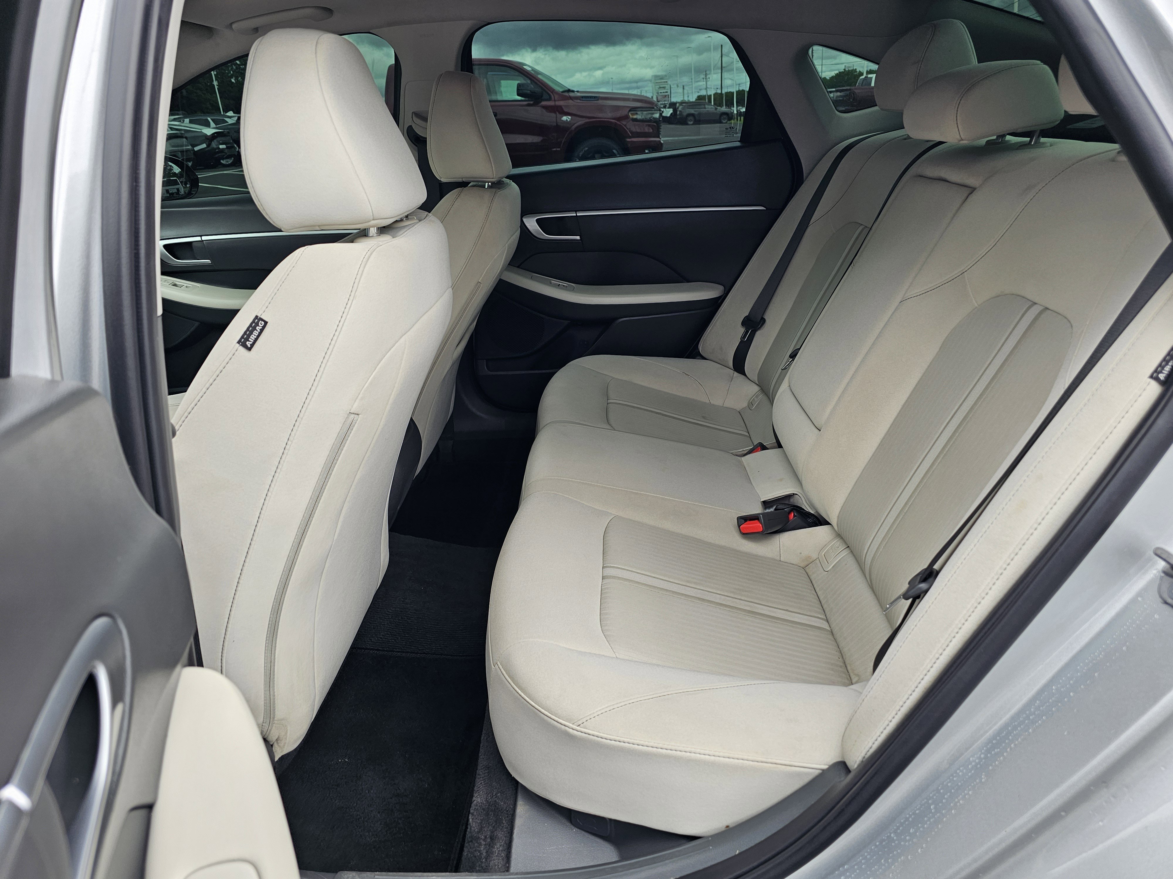 Used 2025 Hyundai Sonata SEL FWD image 33