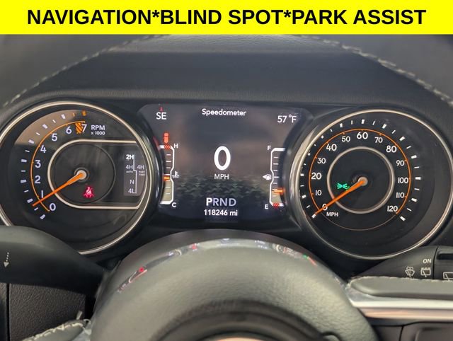 Used 2018 Jeep Wrangler Unlimited Sahara image 16