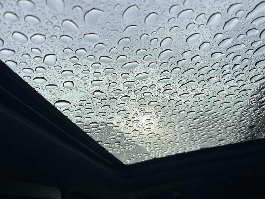 Used 2020 Chevrolet Blazer Premier w/ Driver Confidence II Package image 13