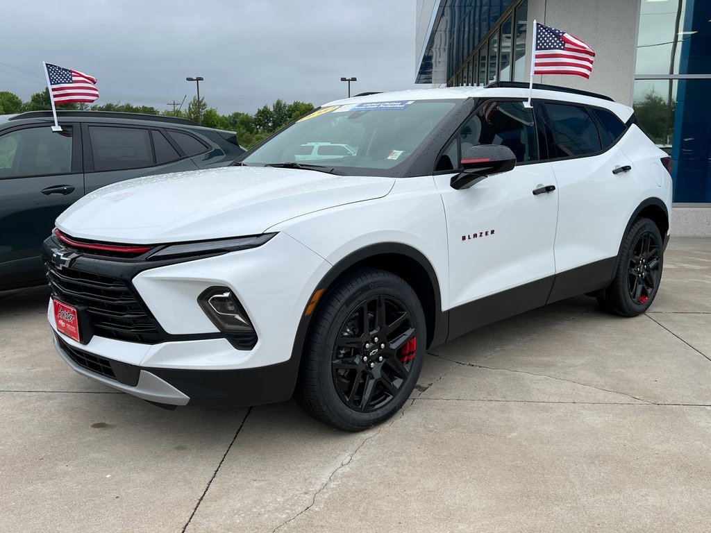 New 2025 Chevrolet Blazer LT w/ Redline Edition