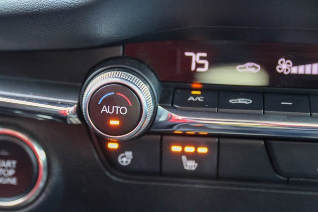 Used 2024 MAZDA MAZDA3 2.5 Turbo Sedan w/Premium Plus image 25