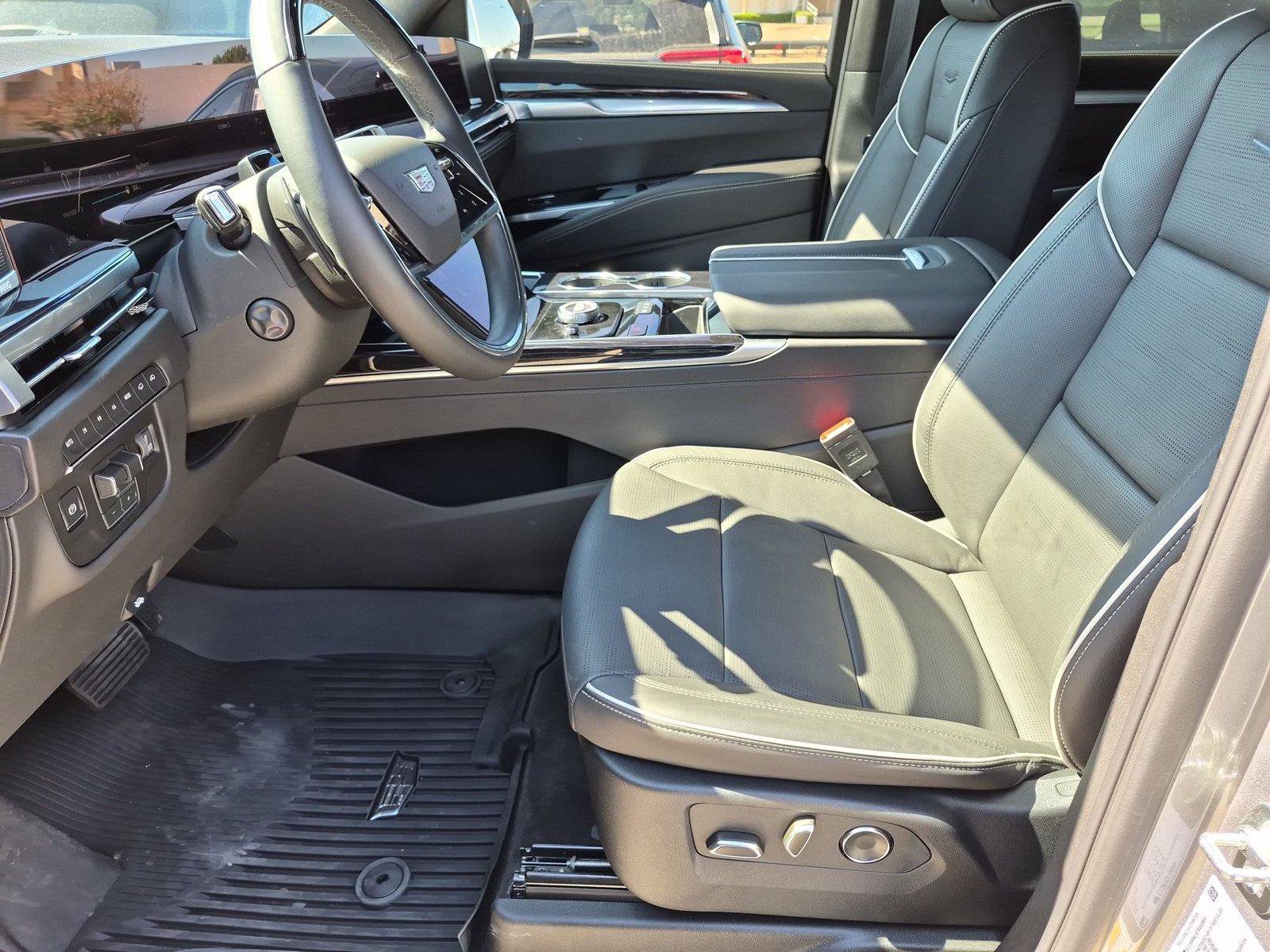 New 2026 Cadillac Escalade Sport w/ Touring Package AWD/4WD image 26