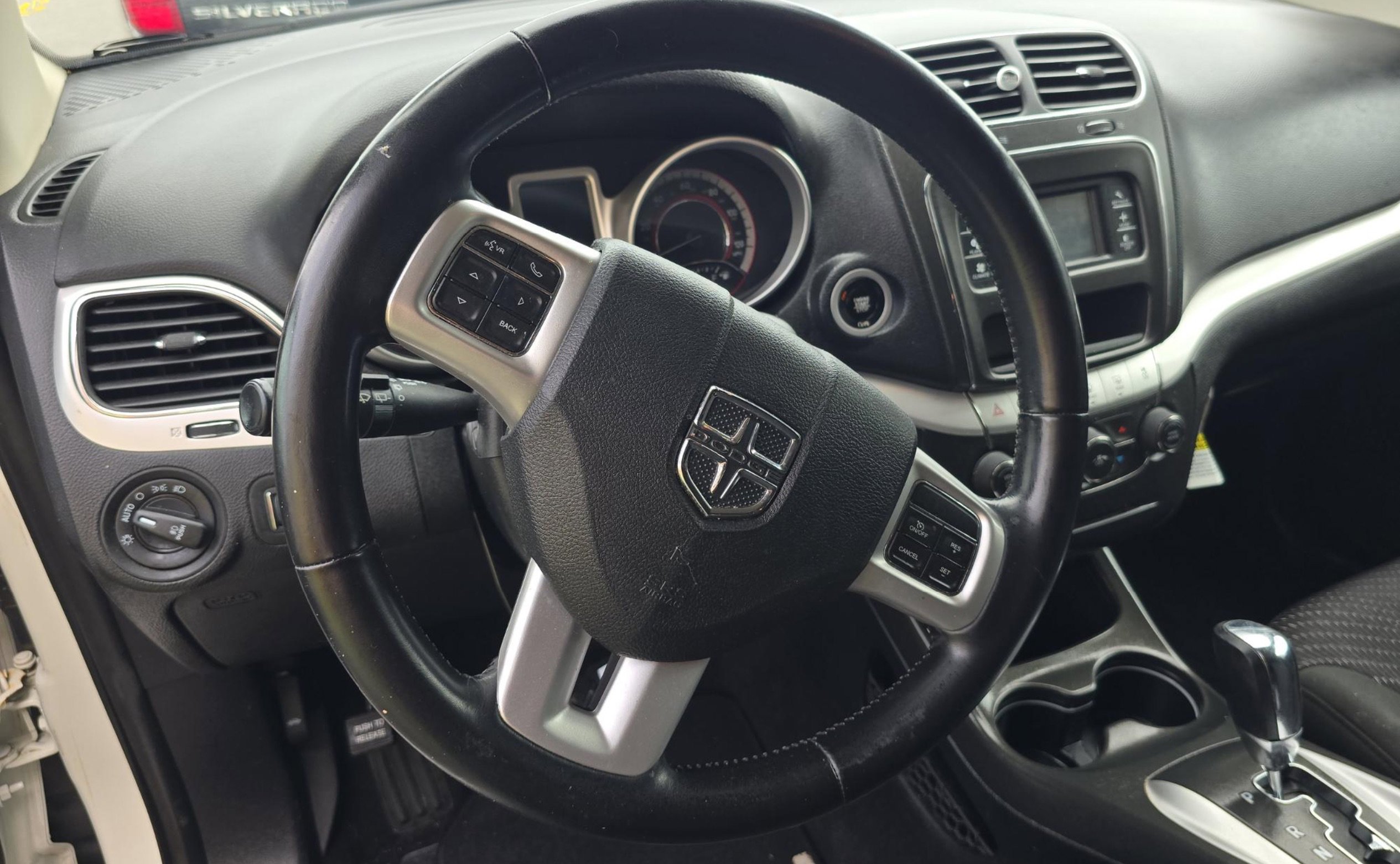 Used 2019 Dodge Journey SE w/ Connectivity Group image 5